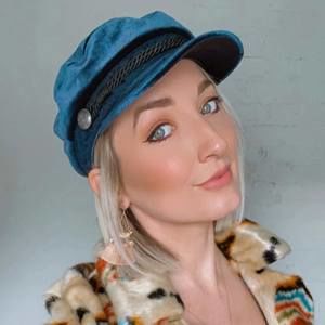 Meet your Posher, Tessa